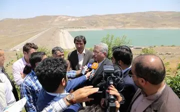 سرمایه گذاری در تولید برق خورشیدی افزایش می یابد