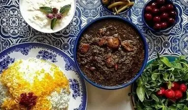 خورش ریحان خانگی؛ گرم و دلچسب برای روزهای سرد + آموزش تهیه