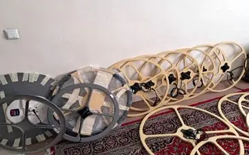 کشف ‌و ضبط یک دستگاه فلزیاب در قروه