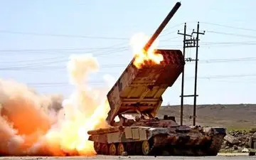 حرکت راکت اندازهای سنگین TOS-1 روسیه + ویدئو