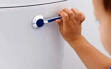 خون در ادرار کودکان نشانه چیست؟