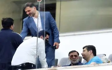 سمیعی: ساپینتو مورد حمایت کامل باشگاه استقلال است/ آمانوف باید به ما پول بدهد 