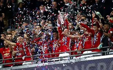 زلاتان درخشید، آقای خاص جام گرفت 