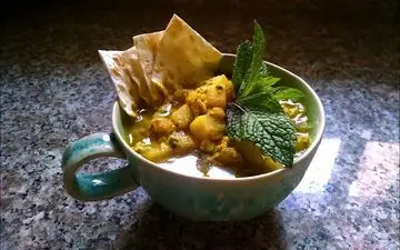 طرز تهیه یک غذای ساده|  اشکنه اسفناج و سیب زمینی 