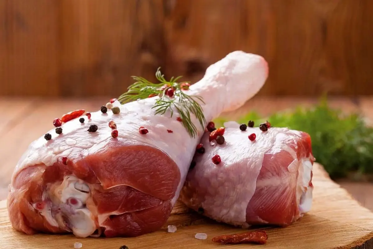 گوشت بوقلمون برخلاف مرغ گران شد / قیمت جدید گوشت بوقلمون