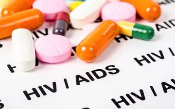 متخصص علوم پزشکی تهران: HIV با درمان به‌موقع، دیگر پایان زندگی نیست  