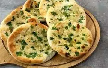 میان وعده سالم و دلپذیر | آموزش پخت نان سیر