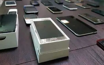 دستگیری عامل خرید و‌ فروش گوشی‌های تلفن همراه مسروقه در کرمانشاه  