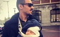پیاده روی رضا قوچان نژاد به همراه فرزندش (عکس)