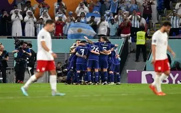 آرژانتین برد و حریف استرالیا شد/ حذف دراماتیک مکزیک، لهستان را به فرانسه رساند! + جدول نهایی گروه C 