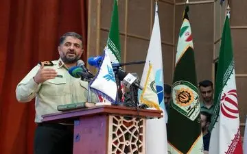 اهتمام پلیس برای مقابله با آسیب‌های اجتماعی/کاهش 14 درصدی سرقت و جرم در کرمانشاه


