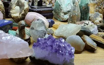 غافلگیری 12 مرد کرجی با گنج های زینتی
