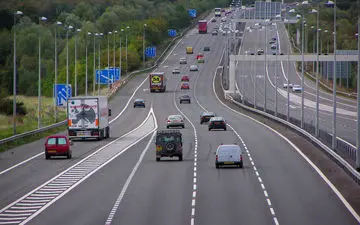  کاهش تردد در جاده های کشور/شش محور فرعی مسدود است