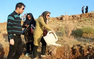 گزارش تصویری از روز جهانی جنگل در کرمانشاه