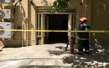 اتصال برق و آتش‌سوزی مختصر در شهرداری کرمانشاه/به اطلاعات شهروندان و پرسنل آسیبی نرسیده است