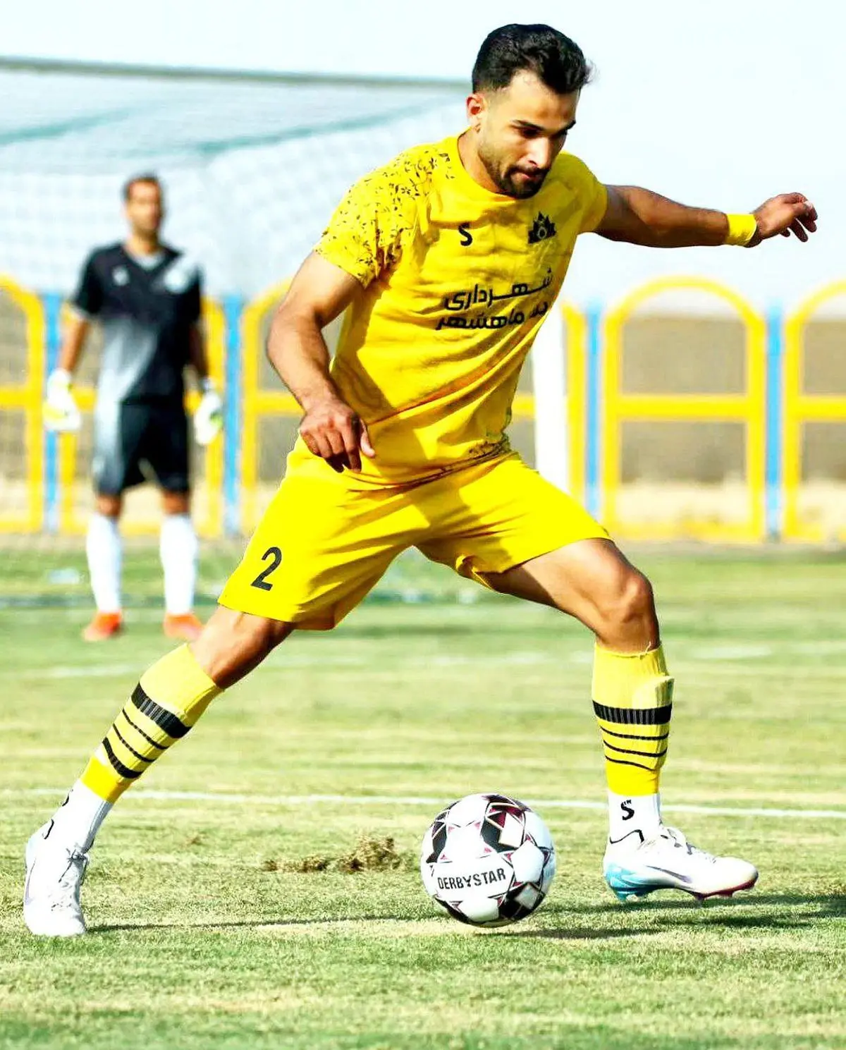 شهرداری ماهشهر، بی‌شکست در تعقیب صدرنشینان لیگ دو