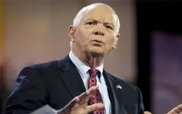 تلاش سناتور آمریکایی برای تصویب تحریم‌ها علیه ایران 