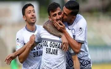 نگرانی سرمربی قرمزها از استقلالی شدن شاگردش