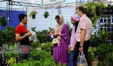 آغاز بکار هشتمین نمایشگاه تخصصی گل و گیاه و گیاهان دارویی در کرمانشاه