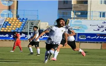 
اگر تمرکز لازم را داشتیم پیروز مسابقه ما بودیم/رایکا حرف های زیادی برای گفتن دارد