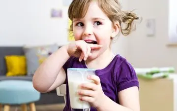 خوردن شیر و کلوچه با هم، قند خون را به سرعت بالا می‌برد؟