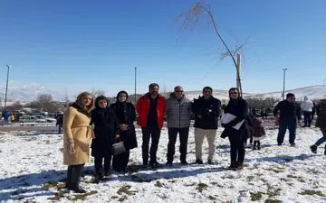 دومین جشنواره مجسمه های برفی برگزار شد