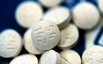 تخلف‌ شرکت‌های تولید و توزیع متادون سبب نشت دارو در بازار سیاه شده است