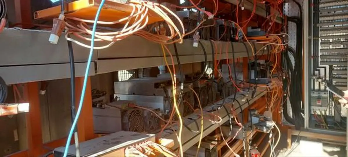 
اطلاعات سپاه ۱۴۰ ماینر غیرمجاز را کشف کرد
