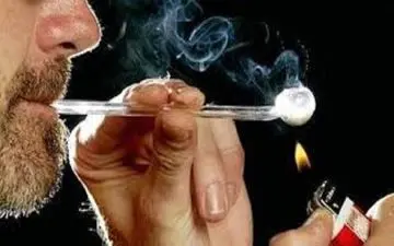 چرا برخی افراد معتاد می‌شوند؟