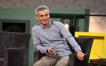 انتقاد به محتوای اخبار ۲۰:۳۰ به سبک ارژنگ!+فیلم