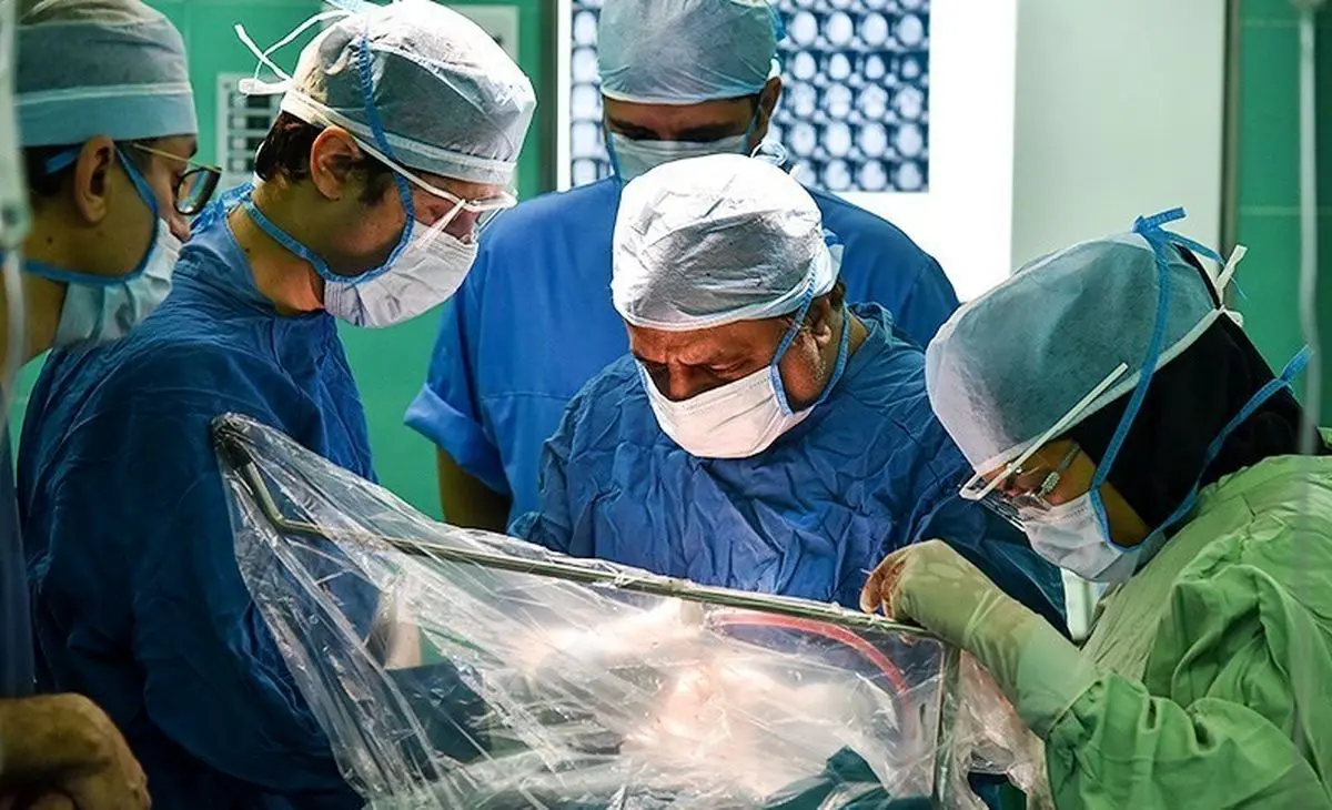 انجام نادرترین جراحی مغز برای بیمار ۶۰ ساله در بیمارستان نمازی شیراز 
