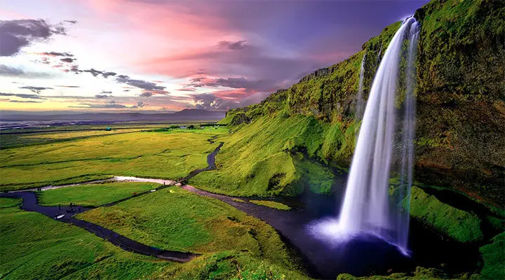 آبشار سلیالاندفوس در ایسلند