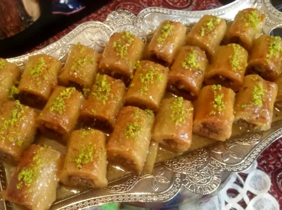 دسر عربی ساده باقلوا