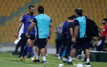 واکنش مهاجم استقلال به پاس نشدن چک رضایت‌نامه‌اش
