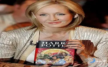 نویسنده هری پاتر با ۱۸ کلمه ترامپ را تخریب کرد