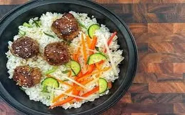 طرز تهیه زیره پلو کرمانی با ران بوقلمون