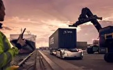 عملیاتی شدن عجیب ترین کامیون خودران در کشور سوئد 