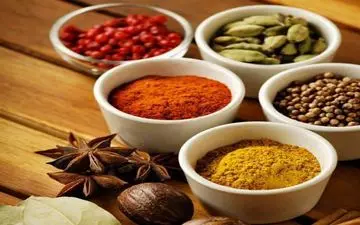  راهکارهای طب سنتی برای آب کردن چربی شکم و پهلو