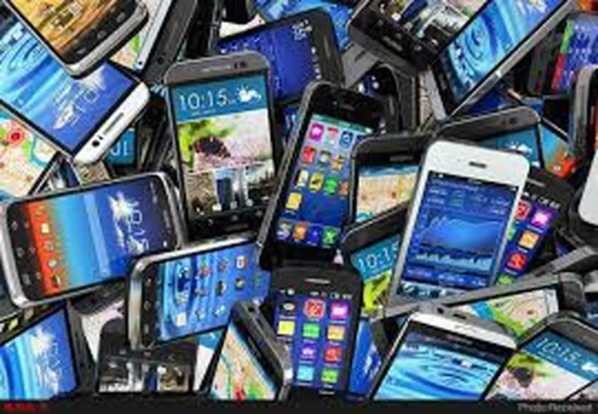 حمایت از واردات مسافری تلفن همراه با قربانی کردن تجارت قانونی