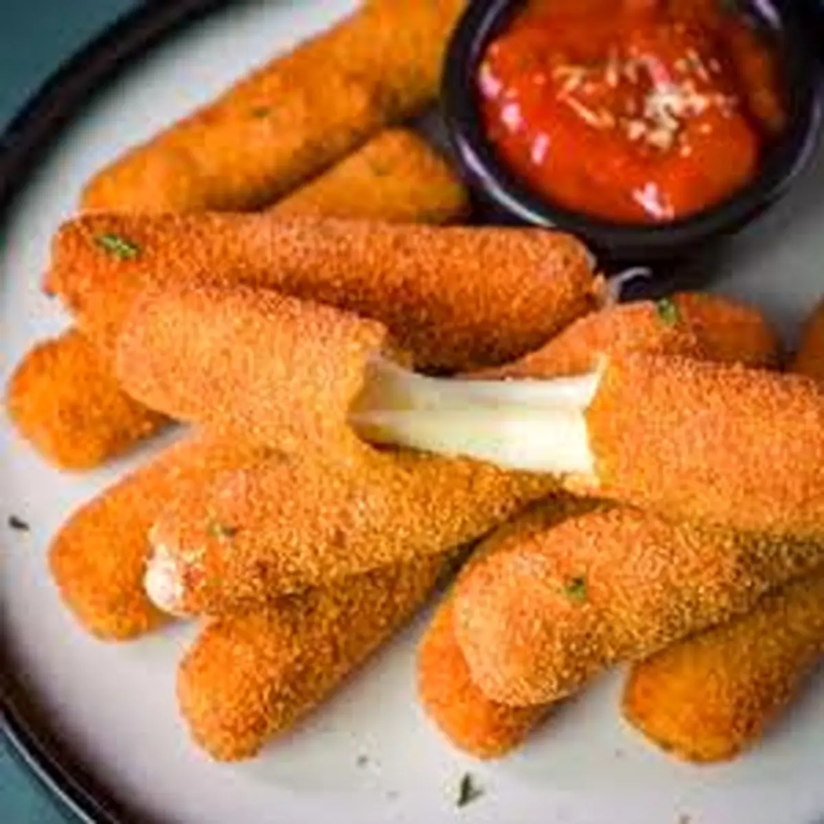 طرز تهیه پنیر موزارلا سوخاری|  با این دستور عالی میشه!