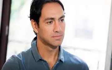 نستا سرمربی فروزینونه شد