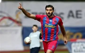 تمام گزینه های پرسپولیس برای پست مهاجم/جا همچنان برای طارمی و نوراللهی خالی است