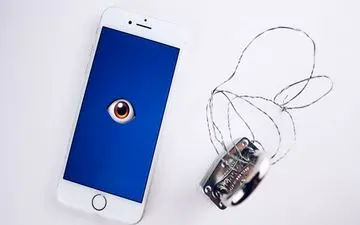 میخوای بدونی گوشی موبایلت ردیابی میشه یا نه ؟ |  ۷ نشانه که خبر از ردیابی گوشی موبایل شما میدهد