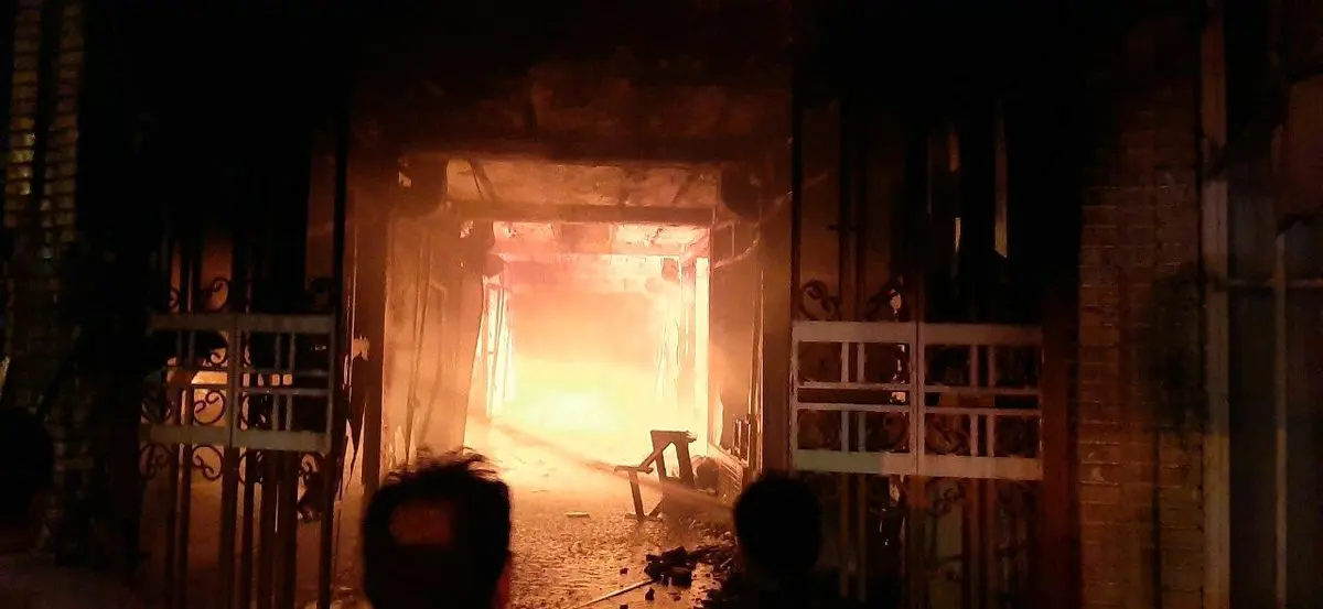 آتش سوزی در پاساژ شهرداری سرابله مهار شد