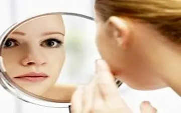  با منافذ باز و جوش‌های سرسیاه پوست چه کنیم؟