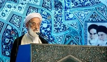  دنیای استکبار برای و فرهنگ و سیاست ملت ایران برنامه‌ریزی کرده است