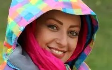 نفیسه روشن در طبیعت زیبای پاییز