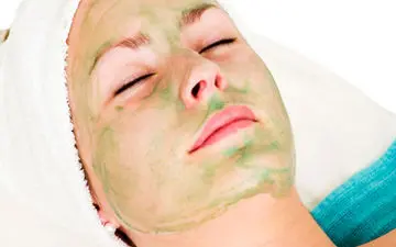 طرز استفاده از آلوورا برای پوست صورت