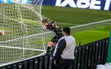 گلزنی جالب ستاره بارسا