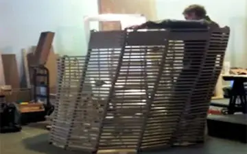 خلاقیت در طراحی صندلی‌هایی که مانند موج تغییر شکل می‌دهند